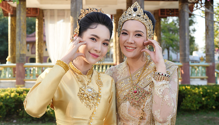 Girls love คู่จิ้น